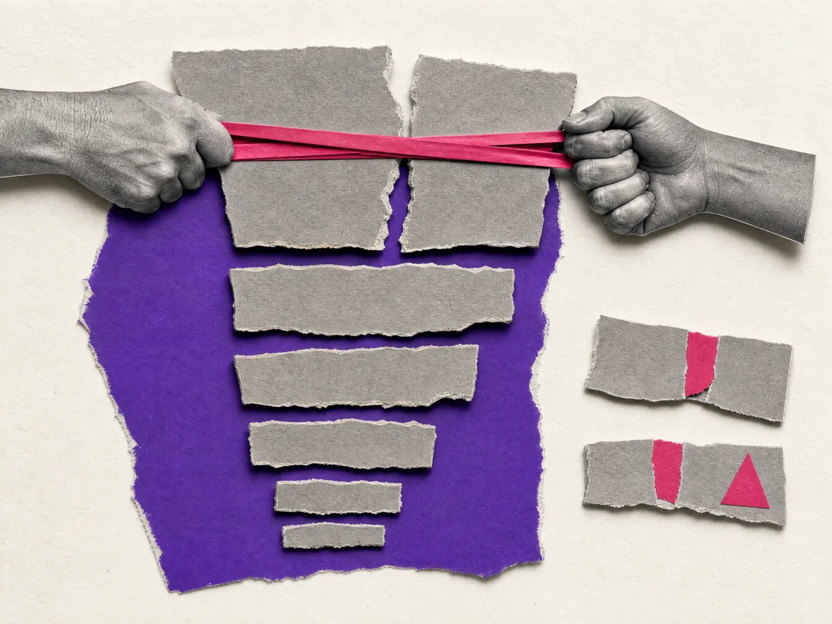 Paper collage: a stack of torn paper strips ordered from largest to smallest, with two hands pulling a resistance band to close the top one first.